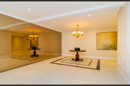 Apartamento para alugar com 65m², 2 quartos e 1 vaga Apartamento para alugar com 65m², 2 quartos e 1 vagaHall social