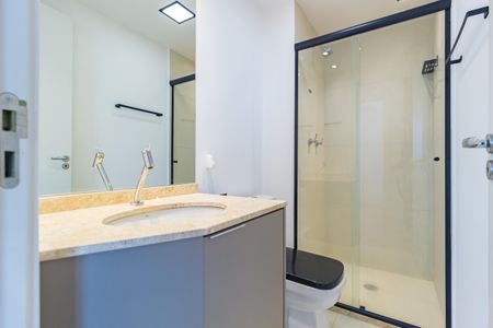 Apartamento para alugar com 65m², 2 quartos e 1 vaga Apartamento para alugar com 65m², 2 quartos e 1 vagaBanheiro - Social