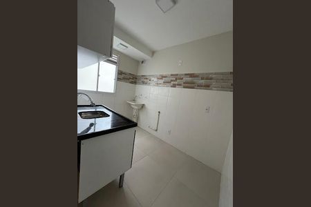 Apartamento à venda com 2 quartos, 50m² em Vargem Grande, Rio de Janeiro