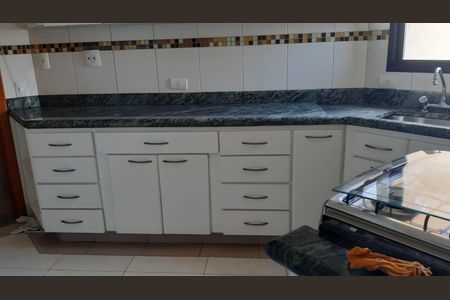 Apartamento à venda com 3 quartos, 172m² em Parque Sao Domingos, São Paulo