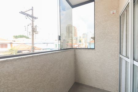 Apartamento para alugar com 46m², 2 quartos e sem vaga Apartamento para alugar com 46m², 2 quartos e sem vagaVaranda e Área de Serviço