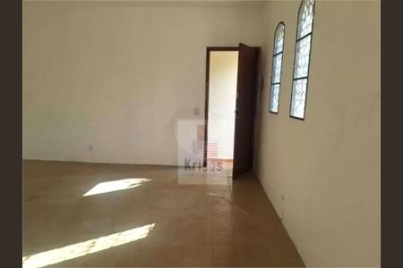 Casa à venda com 5 quartos, 260m² em Vila Indiana, São Paulo