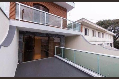 Casa à venda com 3 quartos, 180m² em Vila Prudente, São Paulo