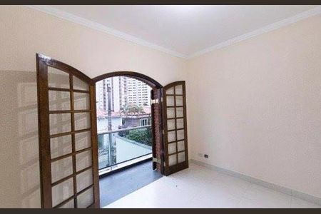 Casa à venda com 3 quartos, 180m² em Vila Prudente, São Paulo