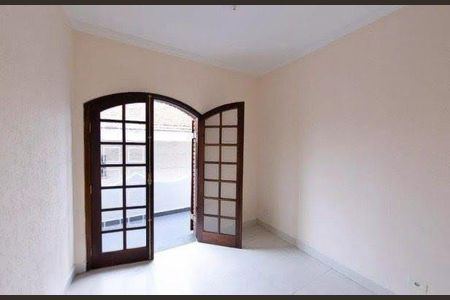 Casa à venda com 3 quartos, 180m² em Vila Prudente, São Paulo