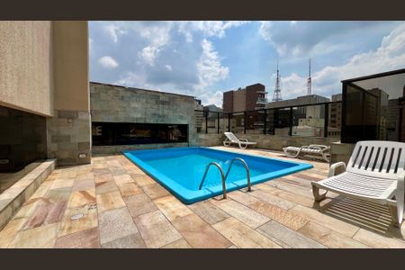 Apartamento para alugar com 50m², 1 quarto e 1 vaga Apartamento para alugar com 50m², 1 quarto e 1 vagaPiscina