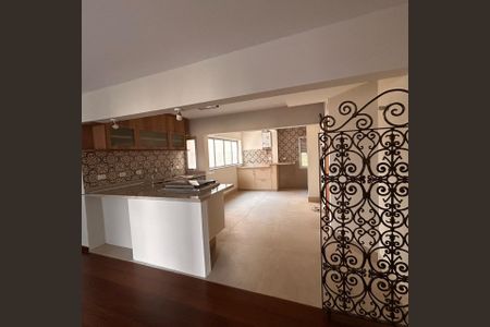 Apartamento para alugar com 97m², 3 quartos e 3 vagasFoto 02