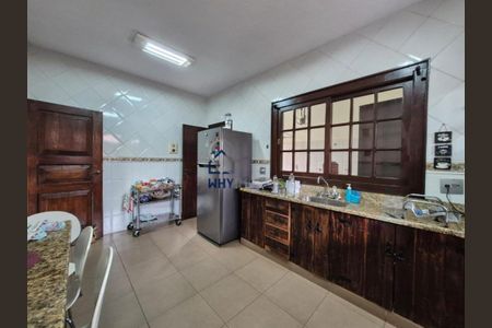 Casa à venda com 140m², 3 quartos e 3 vagas