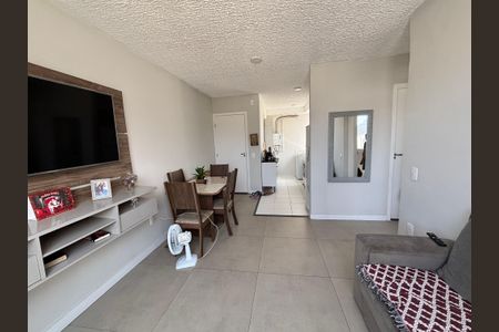 Sala de apartamento para alugar com 2 quartos, 44m² em Vargem Pequena, Rio de Janeiro