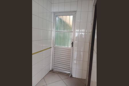 Casa à venda com 2 quartos, 180m² em Jardim Las Vegas, Santo André