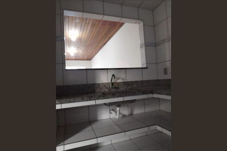 Casa à venda com 2 quartos, 170m² em Km 18, Osasco