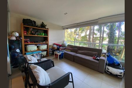 Apartamento à venda com 3 quartos, 180m² em Campo Belo, São Paulo