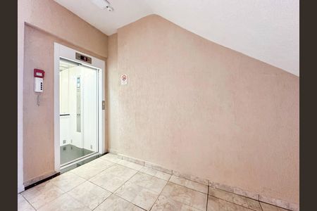 Apartamento à venda com 40m², 2 quartos e sem vaga