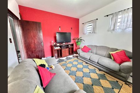 Casa à venda com 4 quartos, 330m² em Vila Junqueira, Santo André