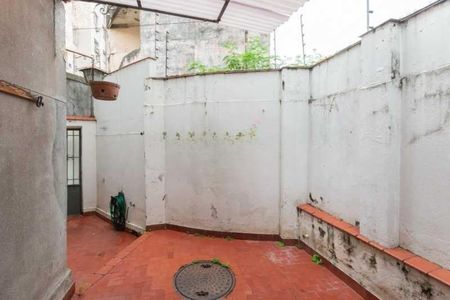 Casa à venda com 110m², 2 quartos e 1 vaga