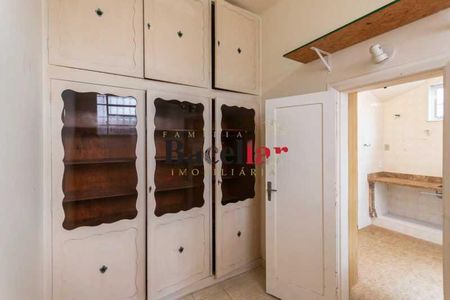 Casa à venda com 2 quartos, 110m² em Tijuca, Rio de Janeiro