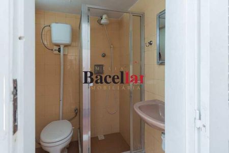 Casa à venda com 110m², 2 quartos e 1 vaga