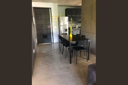 Apartamento para alugar com 1 quarto, 62m² em Vila Suzana, São Paulo