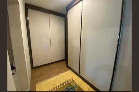 Casa à venda com 3 quartos, 210m² em Parque Sao Luiz, Jundiaí