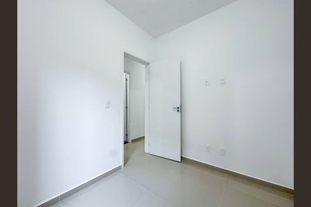 Apartamento à venda com 2 quartos, 40m² em São Lucas, São Paulo
