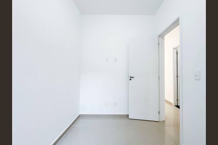 Apartamento à venda com 2 quartos, 40m² em São Lucas, São Paulo