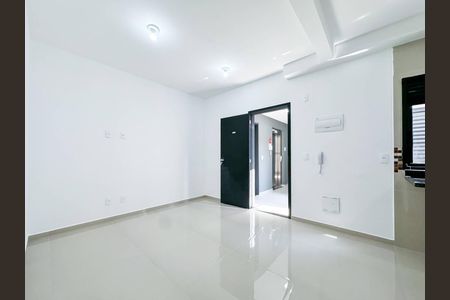 Apartamento à venda com 2 quartos, 40m² em São Lucas, São Paulo