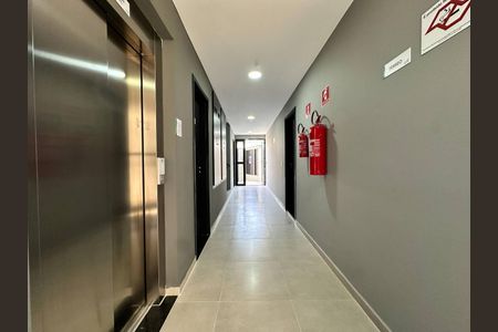 Apartamento à venda com 2 quartos, 40m² em São Lucas, São Paulo
