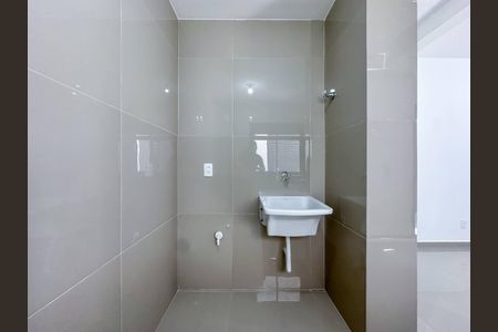 Apartamento à venda com 2 quartos, 40m² em São Lucas, São Paulo