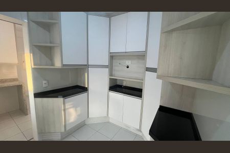 Apartamento à venda com 147m², 4 quartos e 3 vagas