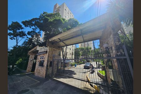 Apartamento à venda com 54m², 1 quarto e 1 vaga Apartamento à venda com 54m², 1 quarto e 1 vagaFachada do Prédio