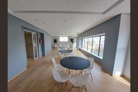 Apartamento à venda com 2 quartos, 46m² em Campestre, Santo André