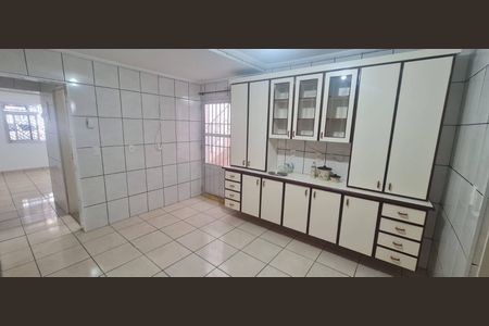 Casa à venda com 140m², 3 quartos e 2 vagas