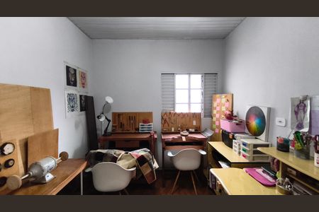 Casa para alugar com 175m², 2 quartos e 1 vaga Casa para alugar com 175m², 2 quartos e 1 vagaQuarto 2