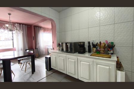 Casa para alugar com 175m², 2 quartos e 1 vaga Casa para alugar com 175m², 2 quartos e 1 vagaCozinha