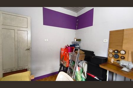 Casa para alugar com 175m², 2 quartos e 1 vaga Casa para alugar com 175m², 2 quartos e 1 vagaQuarto 2