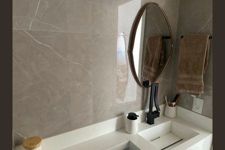 Apartamento para alugar com 42m², 2 quartos e sem vaga Apartamento para alugar com 42m², 2 quartos e sem vagaBanheiro