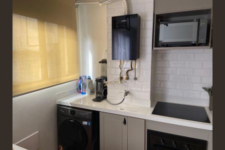 Apartamento para alugar com 42m², 2 quartos e sem vaga Apartamento para alugar com 42m², 2 quartos e sem vagaÁrea de serviço