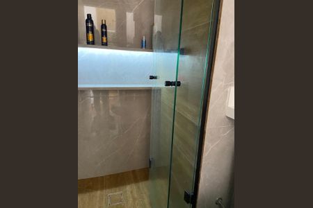 Apartamento para alugar com 42m², 2 quartos e sem vaga Apartamento para alugar com 42m², 2 quartos e sem vagaBanheiro