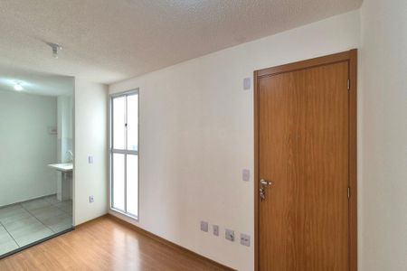 Sala de apartamento para alugar com 2 quartos, 40m² em Jardim Esmeraldina, Campinas