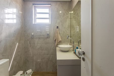 Apartamento à venda com 69m², 2 quartos e sem vagaBanheiro