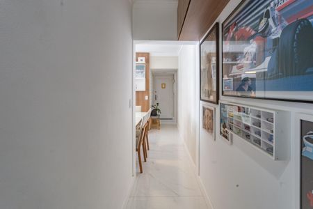 Apartamento à venda com 69m², 2 quartos e sem vagaCorredor