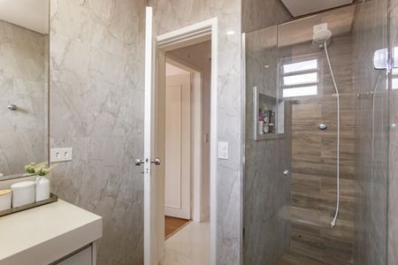 Apartamento à venda com 69m², 2 quartos e sem vagaBanheiro