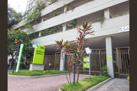 Apartamento à venda com 80m², 3 quartos e 1 vagaFachada
