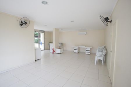 Apartamento à venda com 80m², 3 quartos e 1 vagaÁrea comum - Salão de festas