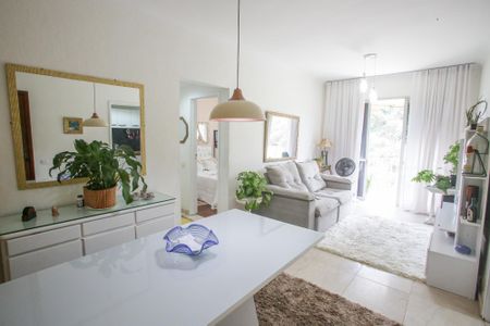 Apartamento à venda com 80m², 3 quartos e 1 vagaSala
