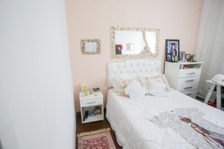 Apartamento à venda com 80m², 3 quartos e 1 vagaQuarto 2