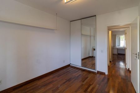 Apartamento à venda com 118m², 2 quartos e 1 vagaQuarto
