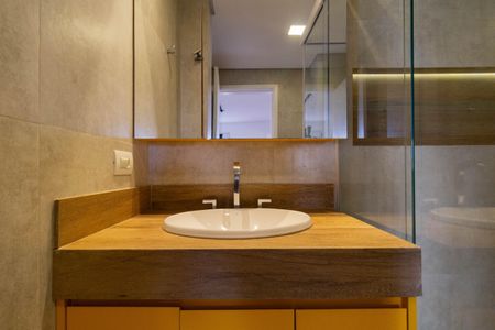 Apartamento à venda com 118m², 2 quartos e 1 vagaBanheiro