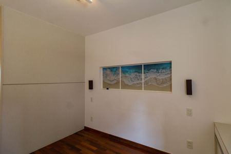 Apartamento à venda com 118m², 2 quartos e 1 vagaSuíte