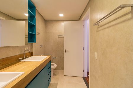 Apartamento à venda com 118m², 2 quartos e 1 vagaSuíte